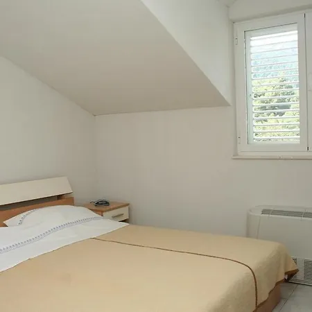 Apartamento Zuljana 3164a